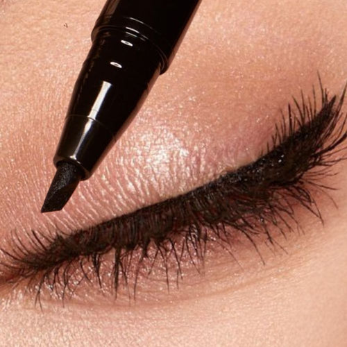 אייליינר עמיד במים לעד 24 שעות לדיוק מקסימלי